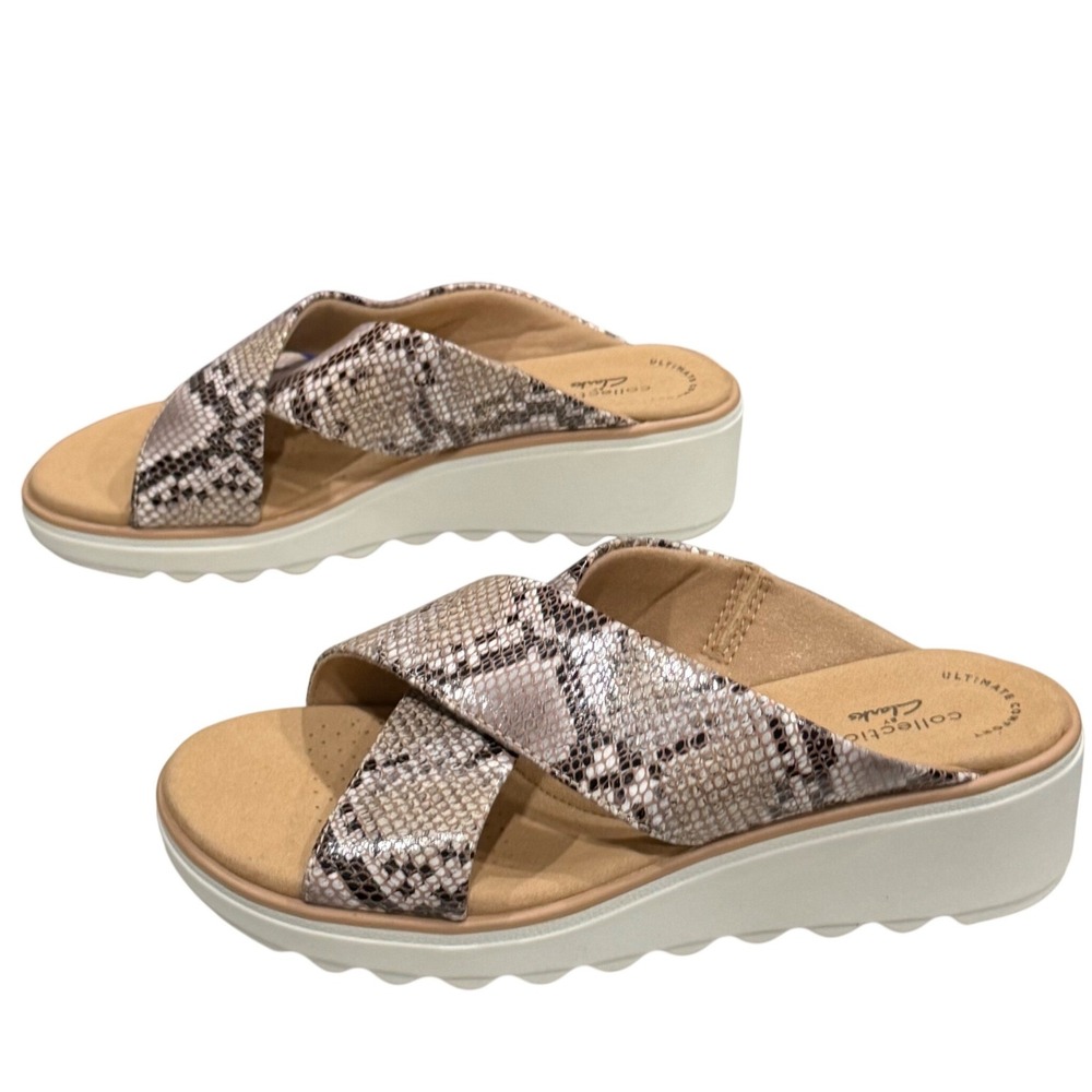 Clarks‎ Collection Jillian Gem Wedge Sandal Womens 6.5 Tan Snakeskin Comfort - Picture 2 of 14